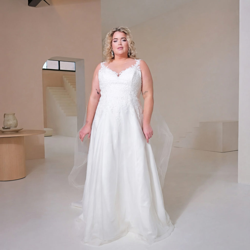 Sera Lace Appliqué A-Line Gown