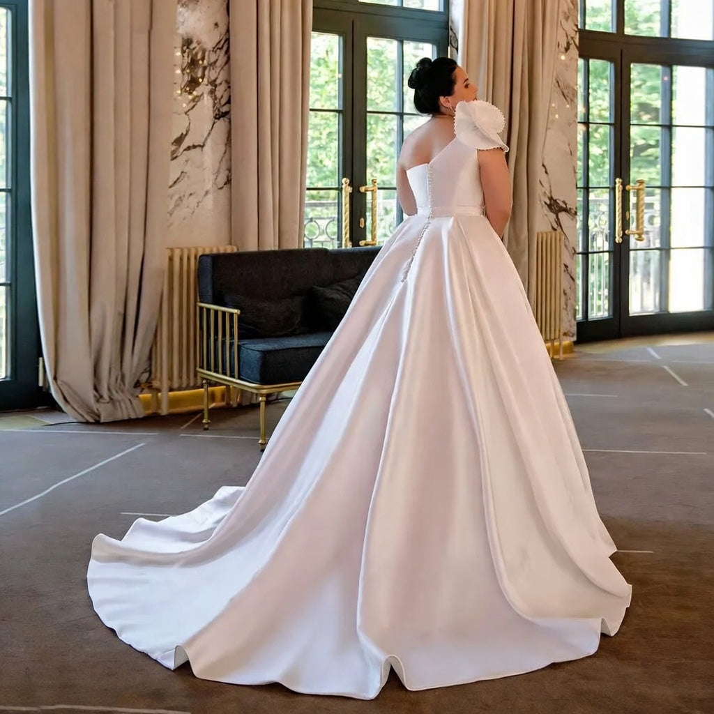 Hana One-Shoulder Satin Gown